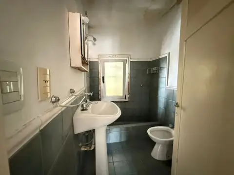 VENTA DEPARTAMENTO 2 DOR. BARRIO VILLA CABRERA