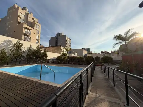 Avenida Teniente General Donato Álvarez 200
