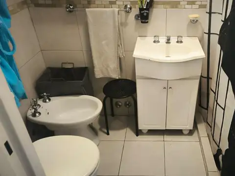 Depto Tipo Casa 2 ambientes con 1 baño