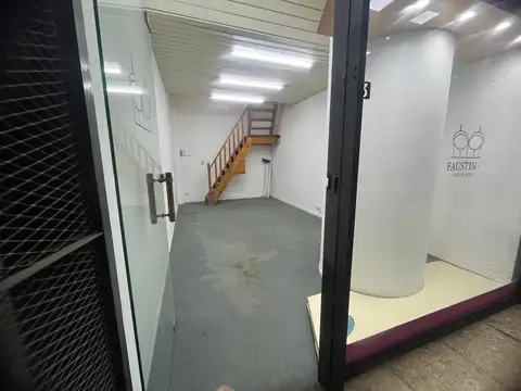 Local en Venta en San Nicolás, USD 19.990