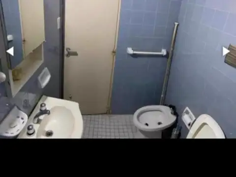 Venta Depto de 2 Ambientes en Excelente Ubicación .