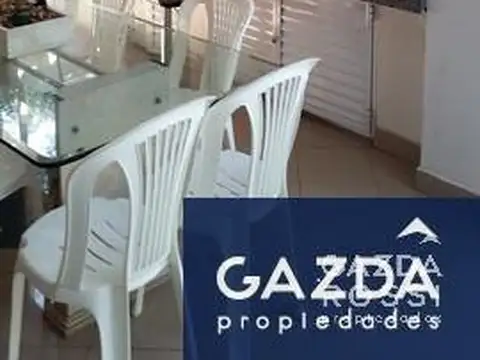 Imponente casa a la VENTA en Solar del bosque