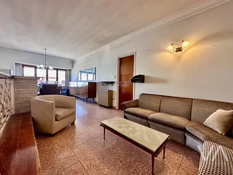 Galpon sin columnas. Casa de 3 ambientes. Don Bosco.