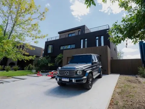 Casa en Barrio El Yacht Nordelta