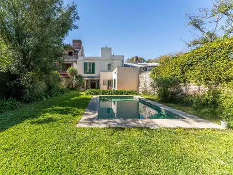 VENTA CASA 7 AMB JARDÍN PILETA OLIVOS, LA LUCILA