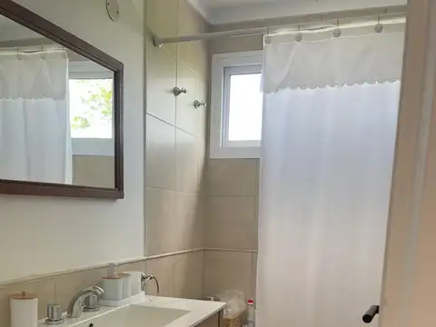 Casa en alquiler temporal en Condominio Petrel Village