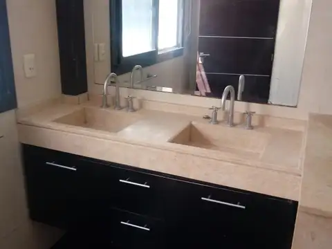 Casa - Alquiler - Argentina, Santa Fe - SAN MARTIN 4300