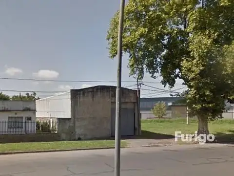 Interesante inmueble COMERCIAL/INDUSTRIAL