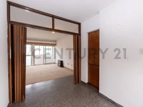 Diagonal 73 1300, Piso 0