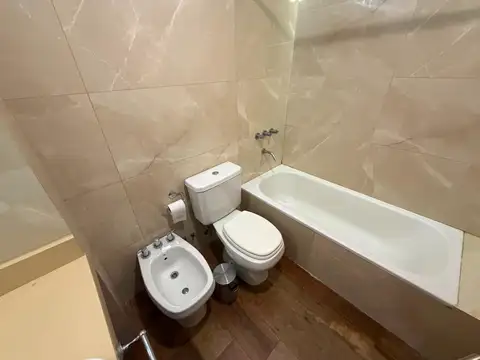 EXCELENTE DEPARTAMENTO DOS AMBIENTES MUY LUMINOSO