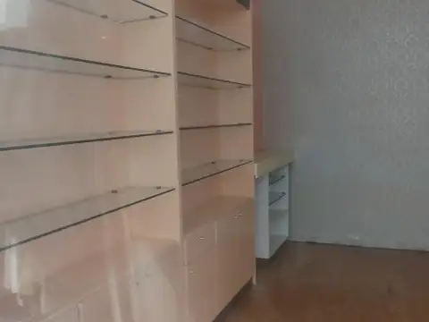 Local en Alquiler 40 años