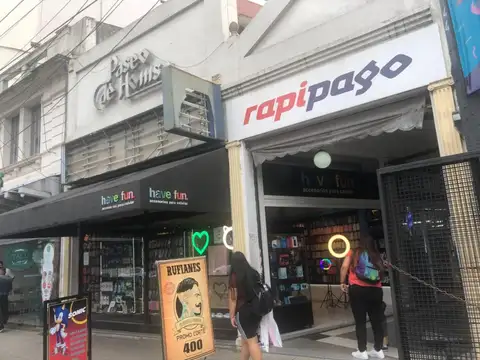 Local en Alquiler en Villa Urquiza, $ 550.000