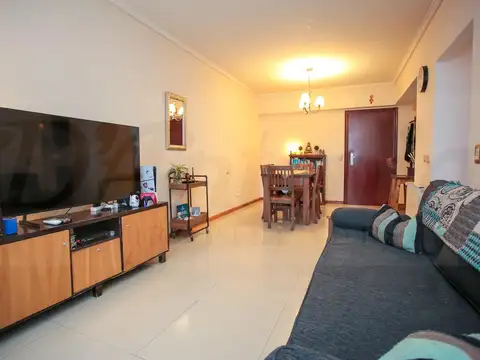 Departamento en Venta en Flores, USD 175.000
