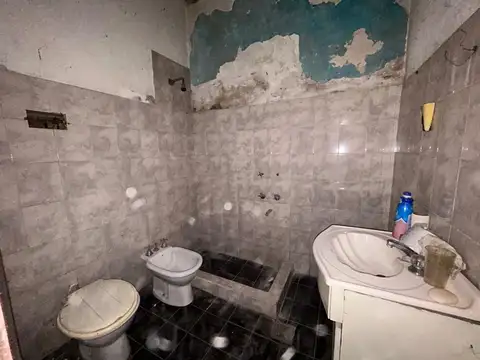 Depto Tipo Casa en Venta 56 años