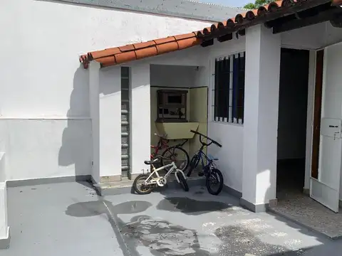 Venta casa en Caseros, Tres de Febrero
