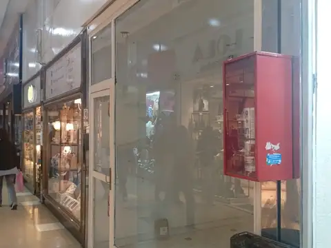 Local en Alquiler en Morón Sur, $ 1.500.000