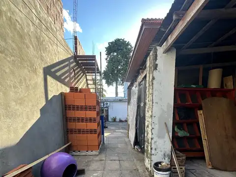 Terreno en Venta 25  mts Fondo