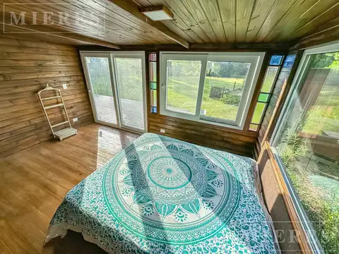 Casa 4 ambientes con 2 baños