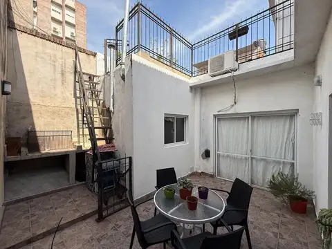 Casa 4 ambientes con 1 baño