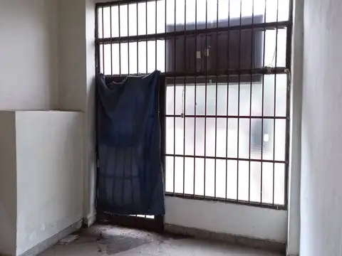 VENTA OFICINA O DEPÓSITO PARQUE AVELLANEDA 51 M2