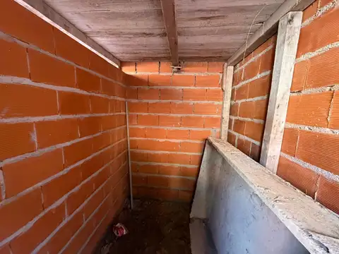 Venta Chalet 3 Ambientes Excelente Ubicación Calle 80 Entre 6 Y 7 Mar Del Tuyu