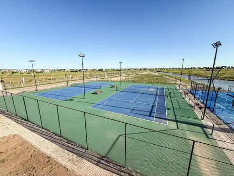 Lote en venta en Funes Lakes - Isla C Lote 47