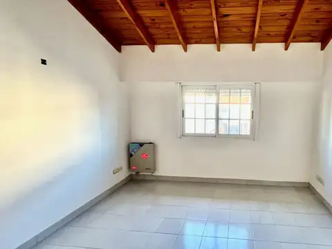 Depto Tipo Casa 2 ambientes con 1 baño
