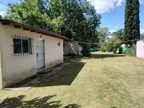 LOTE VENTA VILLA UDAONDO CON DOS CASAS DE 35 M C/U