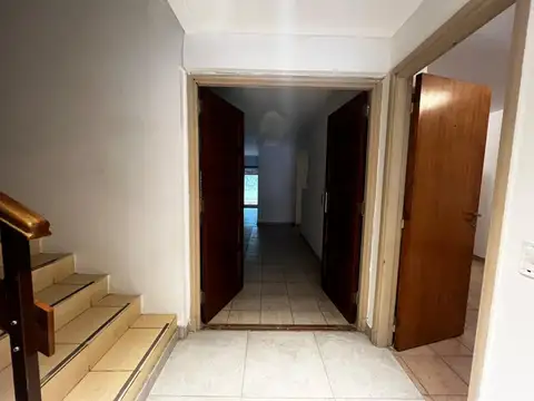 Depto Tipo Casa 5 ambientes con 6 baños