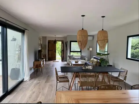 Casa en Alquiler en Fighiera, USD 1.400
