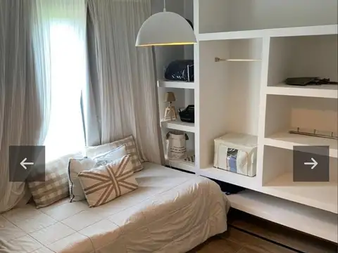 Casa en Alquiler con 1 cochera