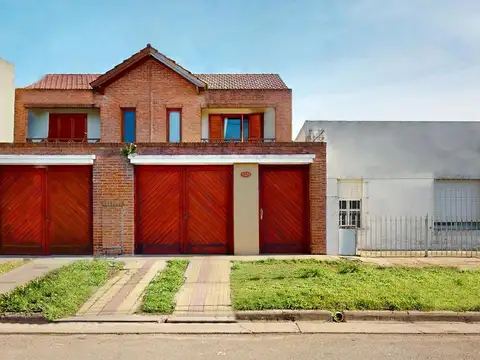 Casa en venta en Los Hornos