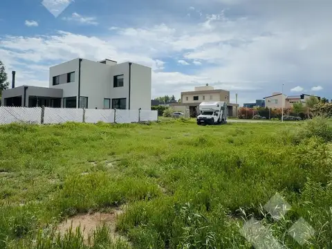 Terreno en Venta en Neuquén, USD 145.000