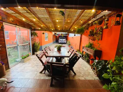 Eugenia Tapia de Cruz 2200