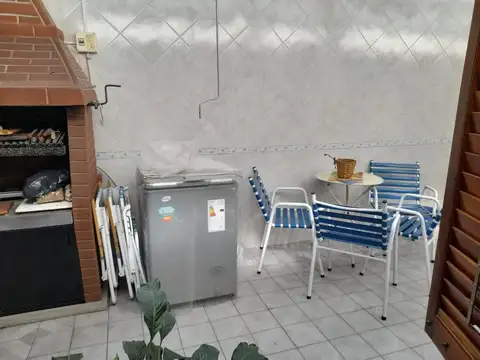 Depto Tipo Casa en Venta en Liniers, USD 187.000