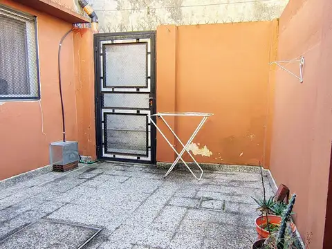 Depto Tipo Casa en Venta 25 años