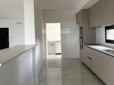 Casa en Venta en Pilar Del Este - Santa Sofia, USD 235.000