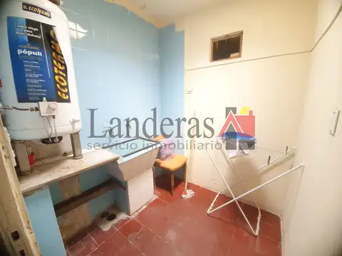 Francisco de las Carreras 300