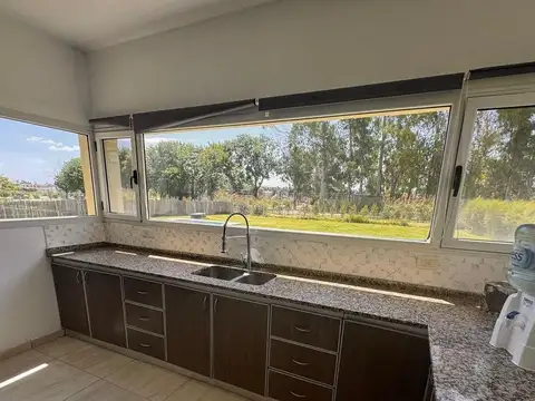 Alquiler de casa amoblada  Barrio Santa Ines