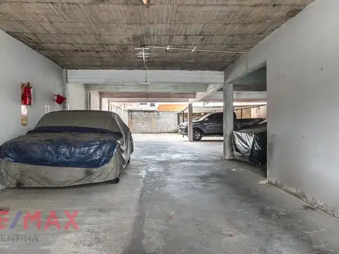 VENTA PH CON 14 COCHERAS RAMOS MEJIA MAS RENTA