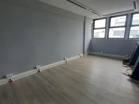 Oficina en Venta 50 años