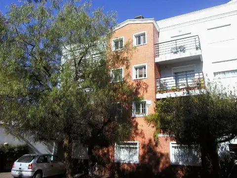 Lencke vende - Muy buen piso de oficinas, zona juzgados federales y centros medicos