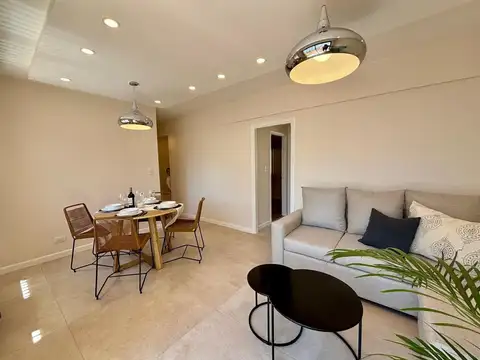 Rivadavia 2300 , Piso 8