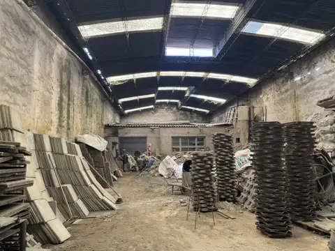 Venta galpon/deposito industrial local y vivienda