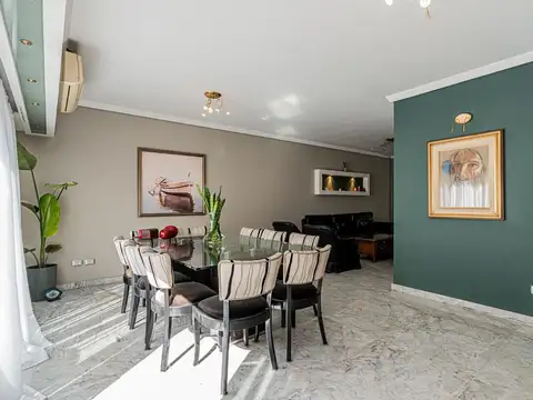 Triplex | Venta Belgrano | En zona de embajadas