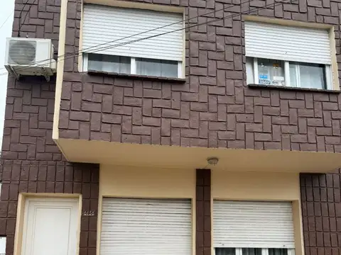 SE VENDE CASA PASAJE INGENIEROS 6158 MAYORAZ