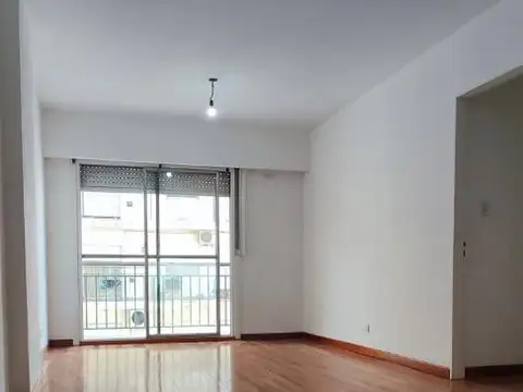 QUILMES CENTRO - ALQUILER - Depto 3 ambientes