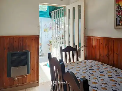 Depto Tipo Casa 4 ambientes con 1 baño