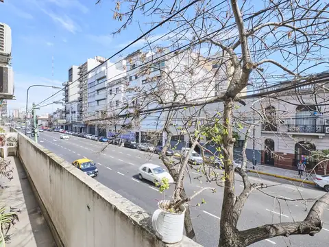Departamento 4 ambientes con 2 baños
