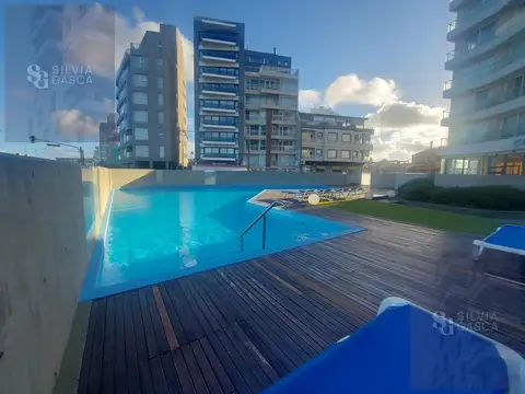 Alquiler departamento 2 ambientes - Parque Luro